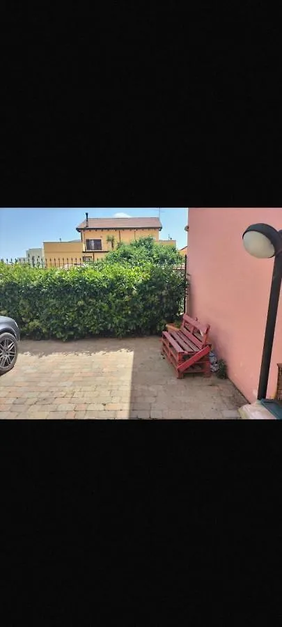 Bed&Breakfast da Nonna Ezia Albenga 0*,  Italia